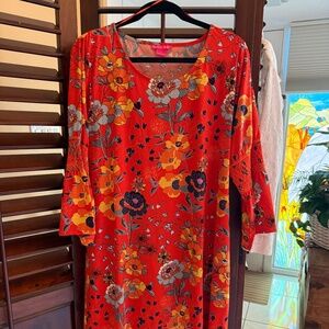 SUNNY LEIGH MIDLENGTH FLOWERED DRESS, XL